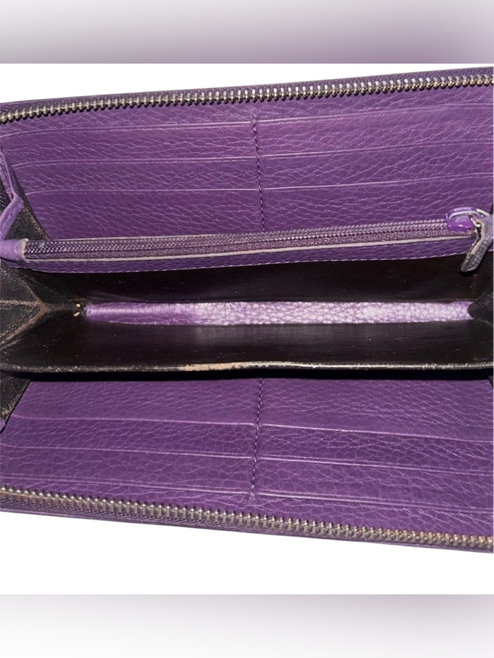 Gucci Purple Embossed Leather Zip Wallet - Picture 7 of 9